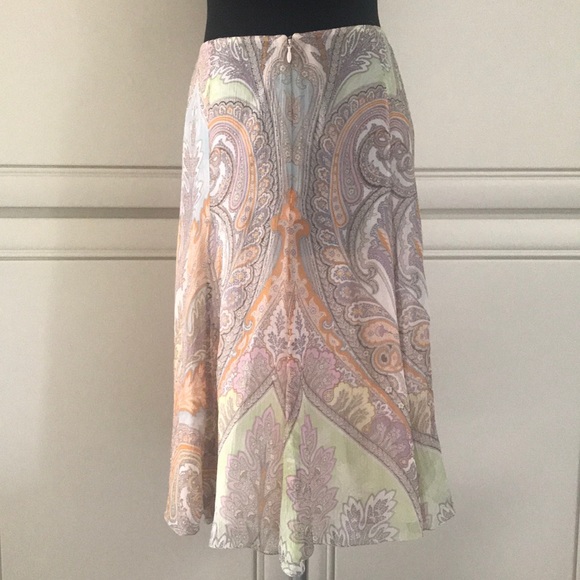 Anne Klein skirt, size 4, 100% silk, fully lined - Picture 3 of 10